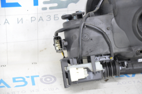 Fuel filler flap assembly with housing Chevrolet Volt 16-