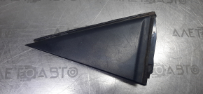 Door trim side rear left Toyota Prius V 12-17 rear triangle, minor scratches