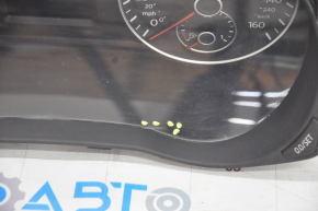 Instrument cluster VW Passat b7 12-15 USA 110k, cracks on glass