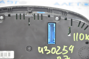 Instrument cluster VW Passat b7 12-15 USA 110k, cracks on glass