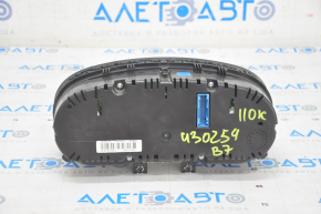 Instrument cluster VW Passat b7 12-15 USA 110k, cracks on glass