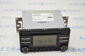 Tape recorder, radio, player Nissan Leaf 13-17, scratches on the monitor