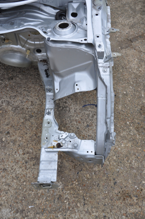 Front quarter left Honda HR-V 16-22 silver on the body