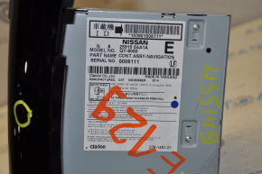 Monitor, display, navigation Nissan Murano z52 15- Bose, scratches on the overlay