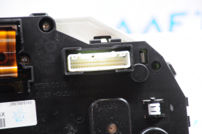 Nissan Rogue 14-16 USA Instrument Cluster Scratches
