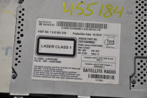 Monitor, display, navigation Nissan Altima 13-18 scratch
