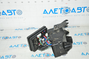 Nissan Pathfinder 13-20 rear left underhood fuse box, broken mount