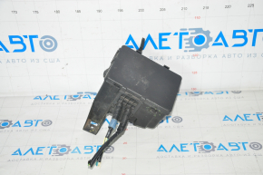 Nissan Murano z52 15 underhood front fuse box - broken mount