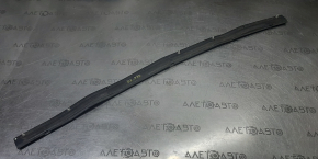 Front right lower door seal Toyota Sequoia 08-16