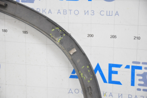 Front left wing arch trim VW Tiguan 09-17 structure, worn, broken fastener