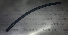 Front right lower door seal Lexus CT200h 11-17