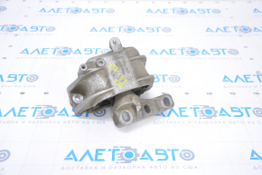 Right engine mount VW Passat b7 12-15 USA 1.8T cracked