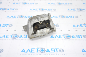Right engine mount VW Passat b7 12-15 USA 1.8T cracked