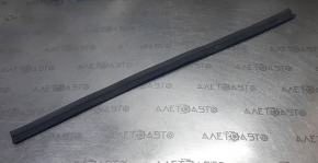 Front right lower door seal Infiniti Q50 14-