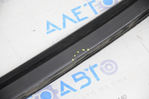 Upper door molding front right Jeep Cherokee KL 14- black with glass seal, scratches