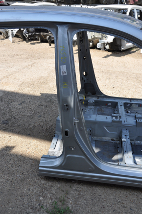 Body pillar central right Mazda CX-5 17- on the body