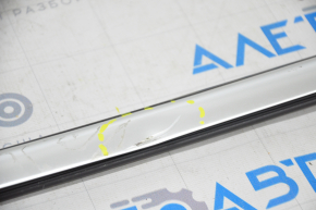 Molding door-glass central front left Infiniti QX30 17- chrome, dented, scratch
