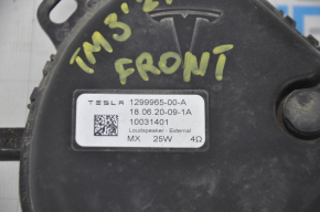 Warning signal Tesla Model 3 21 - boombox