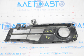 Frame grille fog light right BMW 3 F30 16-18 partially open, with molding