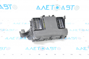 Lincoln MKZ 13-14 hybrid underhood fuse box with bracket