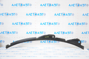 Windscreen wiper grille seal Audi A4 B8 08-16 cracked fastener