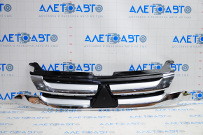 Radiator grill grill Mitsubishi Outlander 16-21 rest
