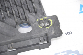 Battery tray Infiniti QX30 17 - plastic, cracks, broken fasteners