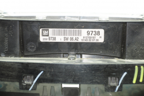 Instrument cluster Chevrolet Equinox 10-15 pre-rest, broken mount, scratches