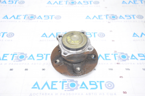 Rear left hub Infiniti QX30 17- FWD rusty, bearing humming