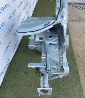 Front quarter left Ford C-max MK2 13-18 blue, with central pillar