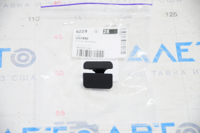 Ford Focus mk3 11-18 bonnet insulation clip