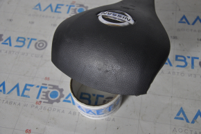 Airbag in steering wheel driver Nissan Rogue 14-16 black, rusty pyropater, scratches