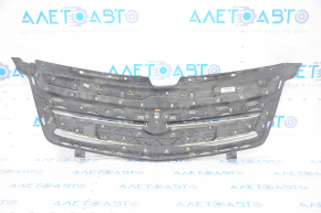 Radiator grill grill Chevrolet Volt 11-15 pokes, emblem peeled off, crack