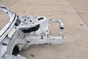 Front left quarter BMW 3 F30 16-18 white on the body