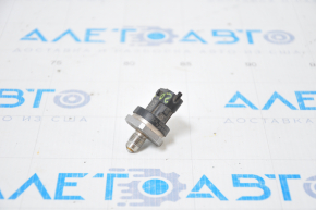 Fuel pressure sensor Ford Fusion mk5 13-16 1.6T 2.0T on the fuel rail