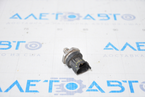 Fuel pressure sensor Ford Fusion mk5 13-16 1.6T 2.0T on the fuel rail, chip breakage