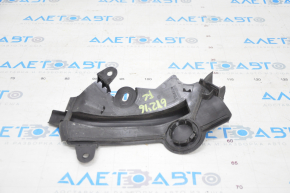 Rear left hood seal BMW 7 G11 G12 16-22 on the wiper grille