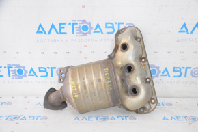 Exhaust manifold with catalytic converter Chevrolet Volt 11-15 broken stud