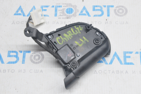 Steering wheel control buttons left Dodge Challenger 15-19 worn out