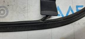 Left door closing sensor Toyota Sienna 11-20 is torn