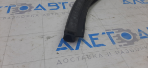 Windscreen wiper grille seal central VW Passat b8 16-19 USA