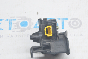 Steering wheel control buttons lower right Kia Optima 14-15