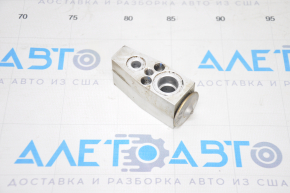 VW Passat B8 16-19 USA Air Conditioning Heater Valve
