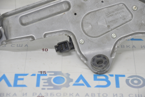 Windscreen wiper trapezoid with motor rear Mazda3 MPS 09-13