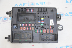 Body Control Module Cadillac CTS 14 - broken mount