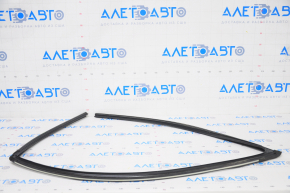 Glass seal front left Honda CRV 17-22