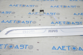 Door sill outer rear right BMW 7 G11 G12 16-22 chrome with backlight, water damage, chrome peeling, part of emblem missing, broken fastener