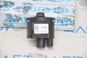 Light control VW Tiguan 18-24 under fog lights, with chrome