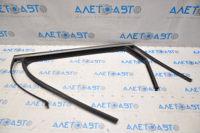 Rear left glass seal Kia Sorento 16-20 in glue