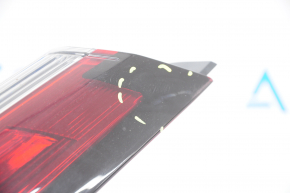 Lamp outer wing right Honda CRV 20-22 scratches